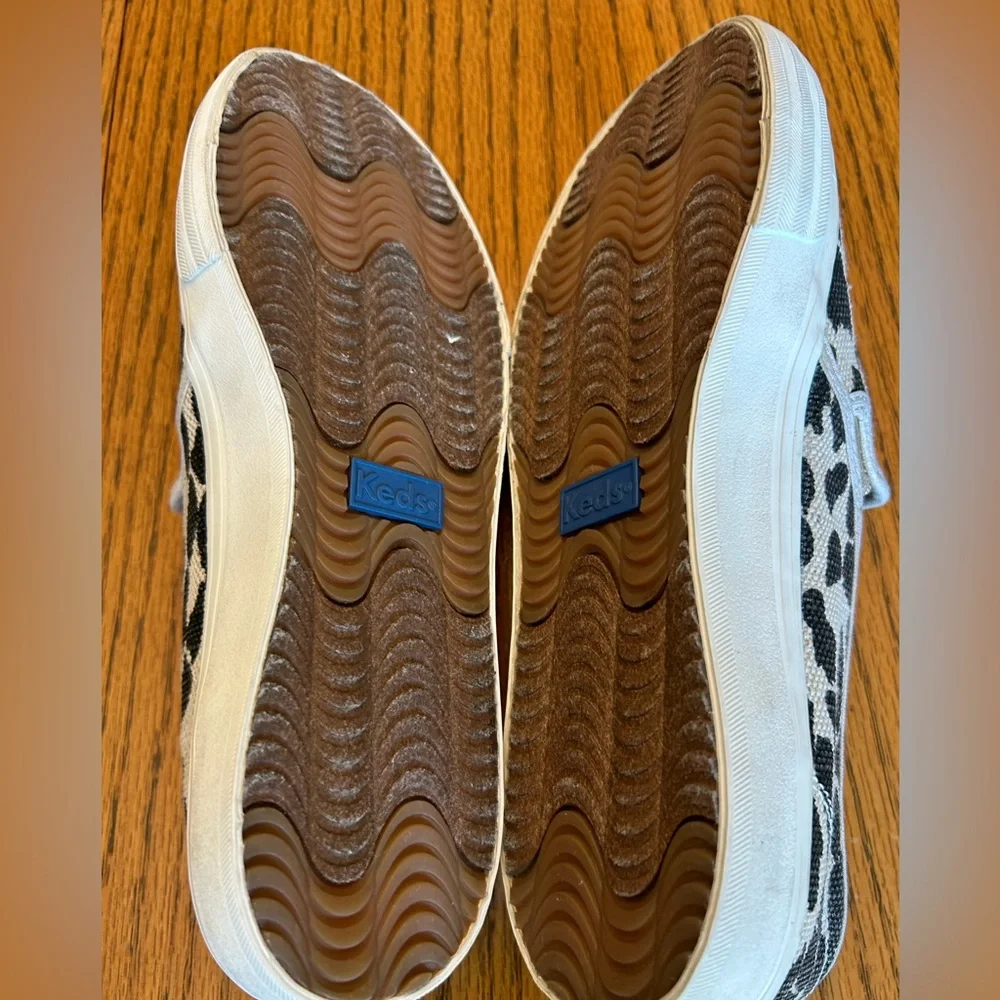 Keds Brown and Cream Animal Print Canvas Slip-On Sneakers Size 8 - Picture 8 of 11